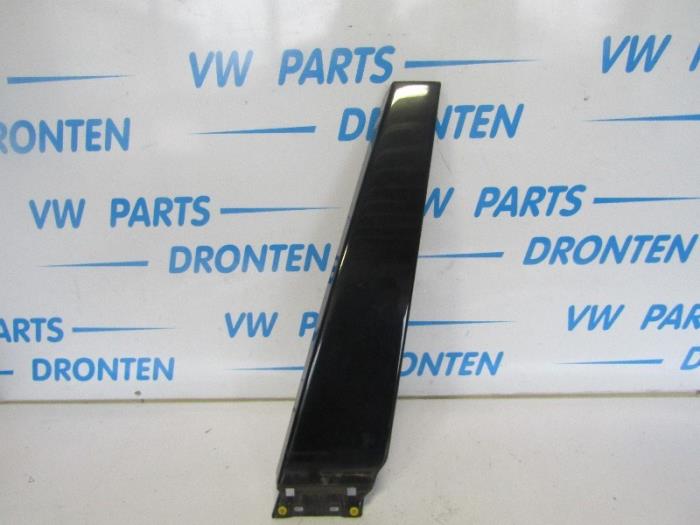 Begagnade Dekorstripe Audi A8 (D3) 4.2 V8 40V Quattro Pris € 15,00 Marginaltabell erbjuds av VW Parts Dronten