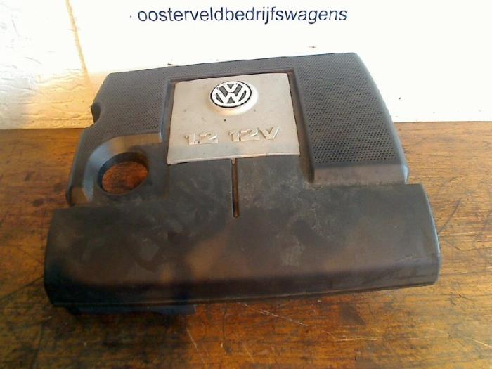 Begagnade Hasplåt Volkswagen Polo IV (9N1/2/3) 1.2 12V Pris på förfrågan erbjuds av VW Parts Dronten