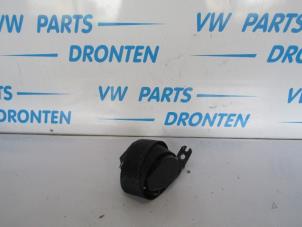 Used Rear seatbelt tensioner, left Seat Leon (5FB) 1.2 TSI Ecomotive 16V Price € 35,00 Margin scheme offered by VW Parts Dronten