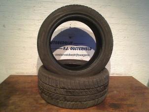 Used Tyre Volkswagen Touran (1T1/T2) 2.0 TDI 16V 140 Price on request offered by VW Parts Dronten