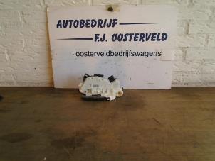 Used Door lock cylinder, left Volkswagen Up! (121) 1.0 12V 60 Price € 35,00 Margin scheme offered by VW Parts Dronten