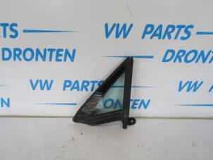 Usagé Vitre triangulaire avant gauche Volkswagen Passat Variant (3G5) 2.0 TDI 16V 150 Prix € 25,00 Règlement à la marge proposé par VW Parts Dronten