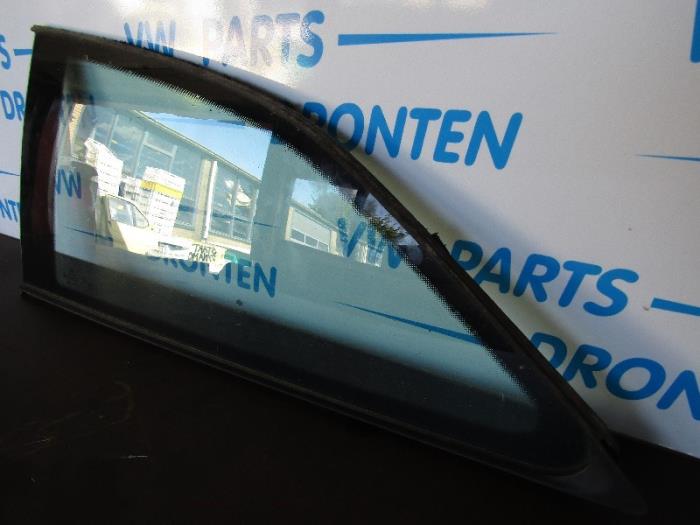 Usados Ventanilla triangular izquierda detrás Audi A5 (8T3) 3.2 FSI V6 24V Precio € 30,00 Norma de margen ofrecido por VW Parts Dronten