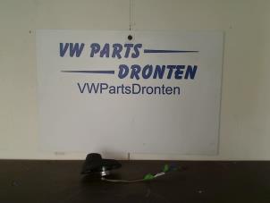 Used Antenna Volkswagen Transporter T5 2.5 TDi Price € 30,00 Margin scheme offered by VW Parts Dronten