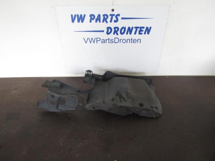 Usados Protector interno Audi TT (8N3) 3.2 V6 24V Quattro Precio de solicitud ofrecido por VW Parts Dronten