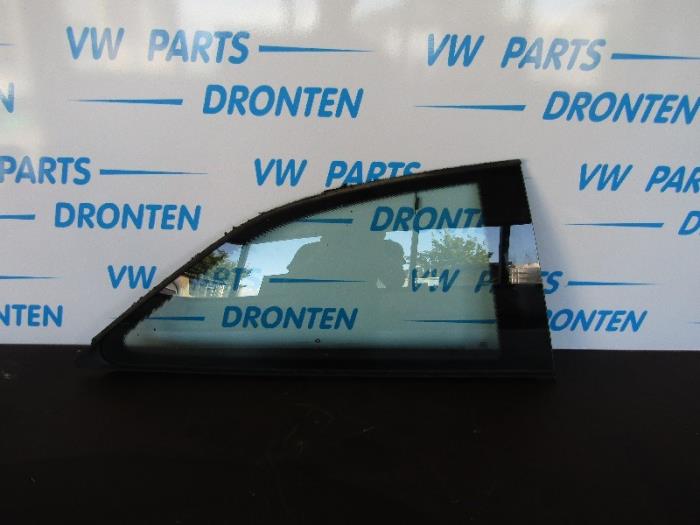 Usados Ventanilla triangular derecha detrás Audi A5 (8T3) 3.2 FSI V6 24V Precio € 30,00 Norma de margen ofrecido por VW Parts Dronten