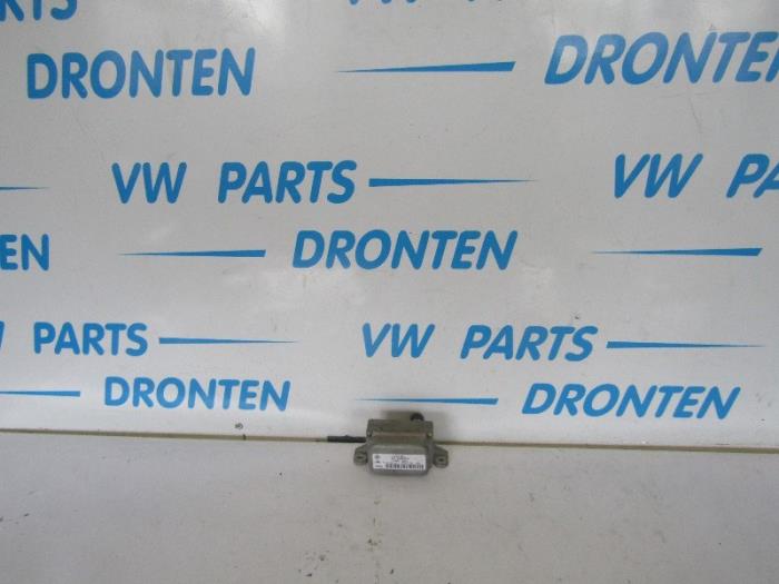 Używane Przelacznik ESP Volkswagen New Beetle (1Y7) 1.8 20V Turbo Cena € 70,00 Procedura marży oferowane przez VW Parts Dronten