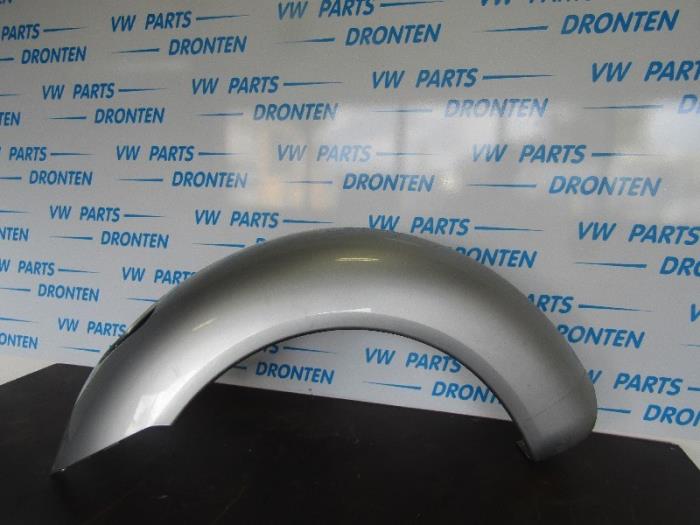 Mudguard right-rear from a Volkswagen New Beetle (9C1/9G1) 1.9 TDI 100 2002