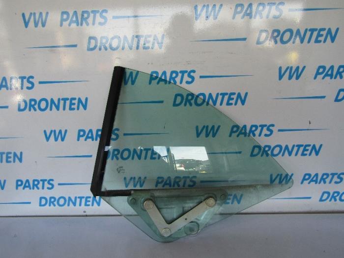 Usados Ventanilla triangular izquierda detrás Audi A4 Cabrio (B7) 1.8 T 20V Precio € 55,00 Norma de margen ofrecido por VW Parts Dronten