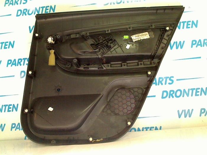 Revêtement portière 4portes arrière gauche d'un Skoda Fabia II Combi 1.2 TDI 12V Greenline 2011