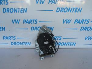 Used Rear lock cylinder Volkswagen Caddy IV 1.6 TDI 16V Price € 40,00 Margin scheme offered by VW Parts Dronten