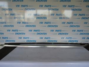 Used Roof rack kit Volkswagen Passat Variant (3G5) 2.0 TDI 16V 150 Price € 150,00 Margin scheme offered by VW Parts Dronten