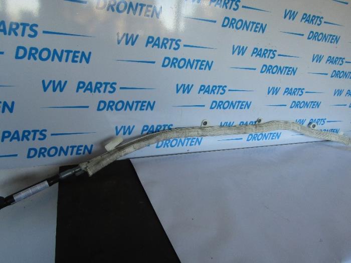 Używane Kurtyna lewa Audi A8 (D3) 4.2 V8 40V Quattro Cena € 30,00 Procedura marży oferowane przez VW Parts Dronten