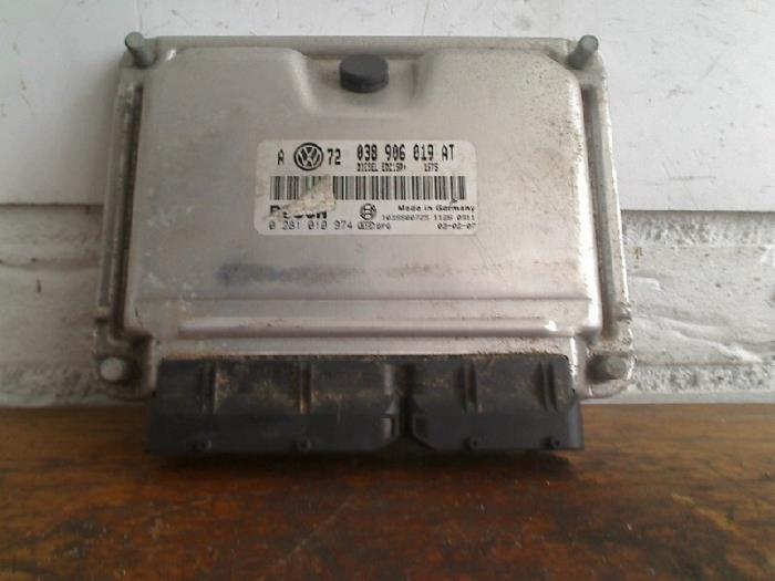 Używane Komputer pokladowy Volkswagen Golf IV (1J1) 1.9 TDI 100 Cena € 65,00 Procedura marży oferowane przez VW Parts Dronten