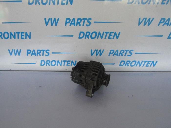 Dynamo Audi A4 (B5), 1994 / 2000 1.6, Berline, 4 portes, Essence, 1.595cc, 74kW (101pk), FWD, ADP, 1994-11 / 1996-10, 8D2 (Occasion)