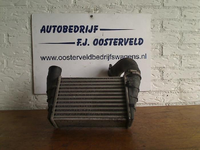 Usados Intercooler Volkswagen Passat (3B2) 1.9 TDi 110 Precio € 20,00 Norma de margen ofrecido por VW Parts Dronten