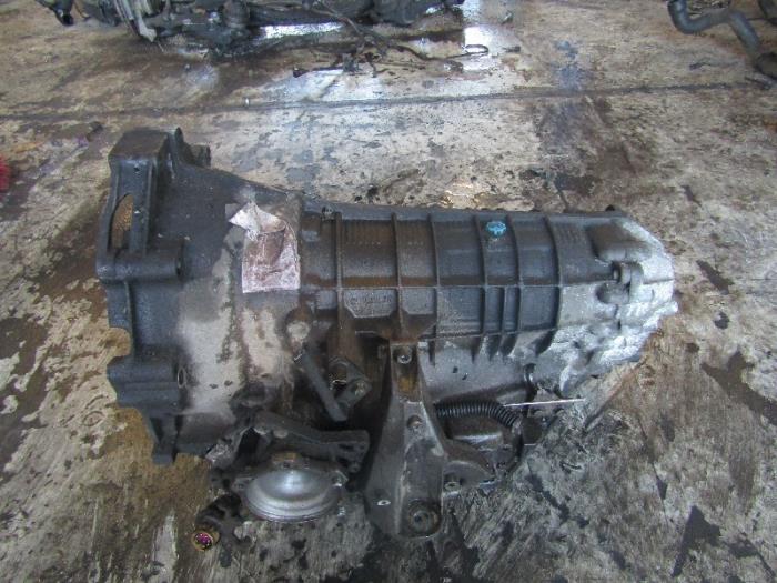 Gebrauchte Getriebe Volkswagen Passat Variant (3B5) 1.9 TDI 115 Preis € 350,00 Margenregelung angeboten von VW Parts Dronten