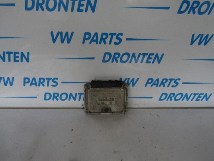 Usagé Ordinateur de bord Volkswagen Polo III (6N2) 1.4 Prix € 50,00 Règlement à la marge proposé par VW Parts Dronten