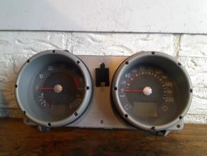 Used Odometer KM Volkswagen Lupo (6X1) 1.2 TDI 3L Price on request offered by VW Parts Dronten