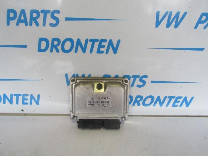Used On-board computer Volkswagen Phaeton (3D) 4.2 V8 40V 4Motion Price € 225,00 Margin scheme offered by VW Parts Dronten