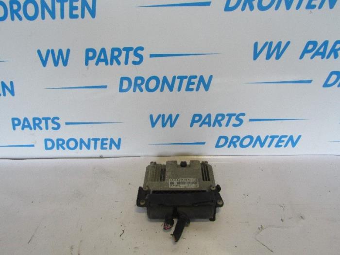 Używane Komputer pokladowy Audi A3 Sportback (8PA) 1.4 TFSI 16V Cena € 150,00 Procedura marży oferowane przez VW Parts Dronten