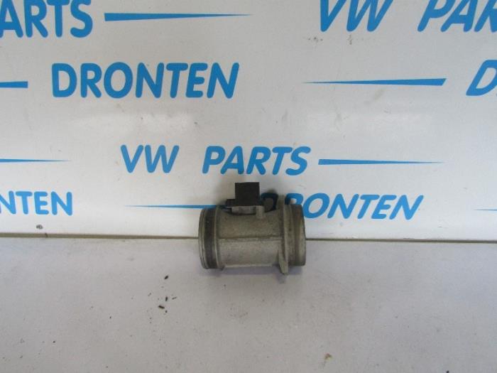 Usagé Débitmètre Audi A4 Cabriolet (B6) 2.5 TDI 24V Prix € 25,00 Règlement à la marge proposé par VW Parts Dronten