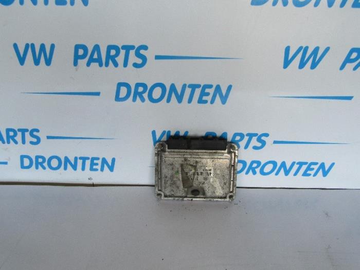 Usagé Ordinateur de bord Volkswagen Polo III (6N2) 1.4 Prix € 50,00 Règlement à la marge proposé par VW Parts Dronten