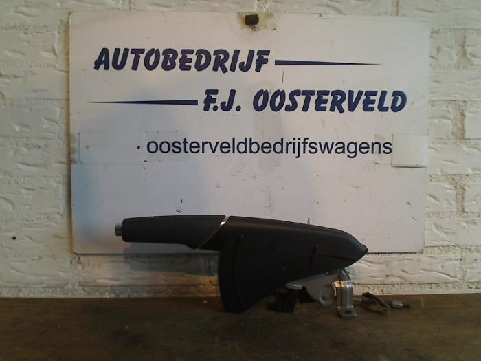 Używane Dzwignia hamulca postojowego Audi A1 Sportback (8XA/8XF) 1.0 TFSI Ultra 12V Cena € 25,00 Procedura marży oferowane przez VW Parts Dronten