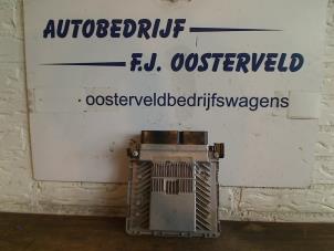 Usagé Ordinateur de bord Audi A5 (8T3) 3.2 FSI V6 24V Prix € 250,00 Règlement à la marge proposé par VW Parts Dronten
