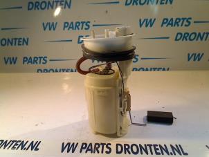Used Mechanical fuel pump Volkswagen New Beetle (1Y7) 1.6 Price € 25,00 Margin scheme offered by VW Parts Dronten