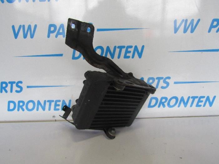 Gebrauchte Ölkühler Volkswagen Phaeton (3D) 4.2 V8 40V 4Motion Preis € 75,00 Margenregelung angeboten von VW Parts Dronten