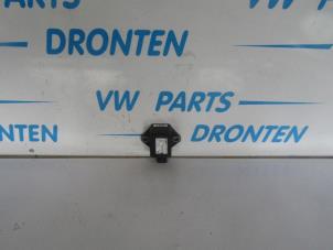 Używane Czujnik poduszki powietrznej Audi S4 Avant (B6) 4.2 V8 40V Cena € 30,00 Procedura marży oferowane przez VW Parts Dronten