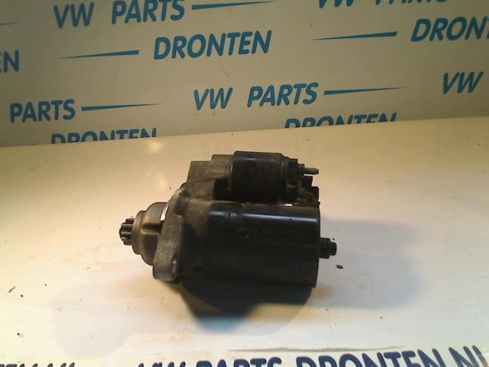 Usagé Démarreur Volkswagen New Beetle (1Y7) 1.6 Prix € 25,00 Règlement à la marge proposé par VW Parts Dronten