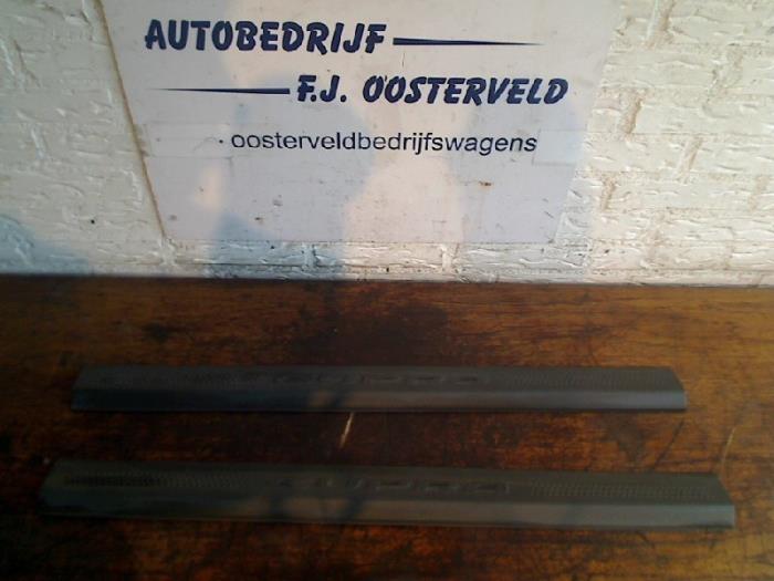 Używane Rózne Seat Cordoba Facelift (6C2/6K2) Cena € 25,00 Procedura marży oferowane przez VW Parts Dronten