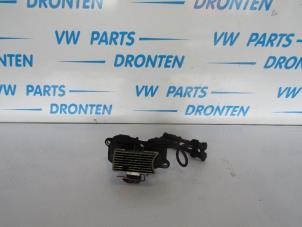 Usados Encendido DIS Audi A4 (B5) Precio € 50,00 Norma de margen ofrecido por VW Parts Dronten