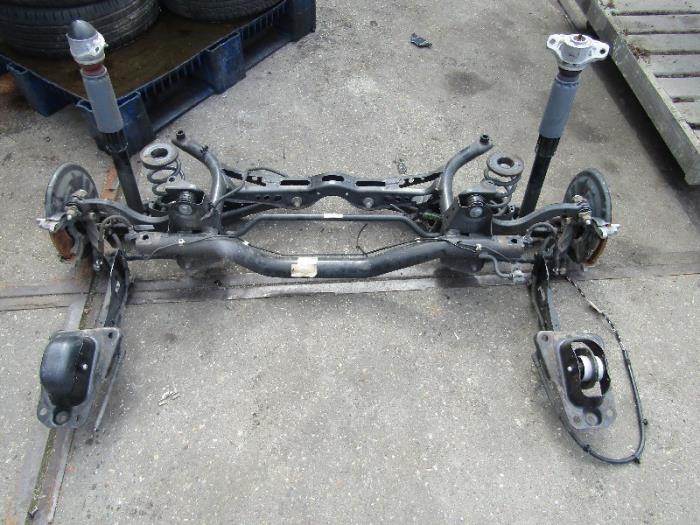 Gebrauchte Hinterachse Vorderradantrieb Audi A3 Sportback (8VA/8VF) 1.5 35 TFSI 16V Preis € 300,00 Margenregelung angeboten von VW Parts Dronten