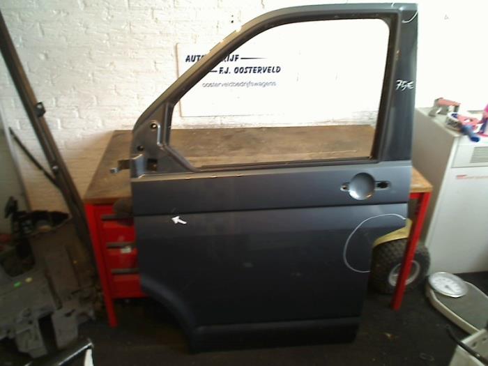 Gebrauchte Sonstige Volkswagen Transporter T5 2.5 TDi Preis € 150,00 Margenregelung angeboten von VW Parts Dronten