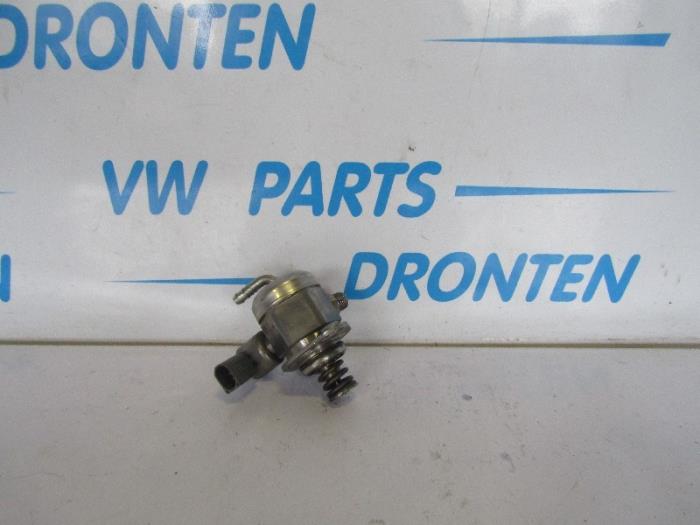 Begagnade Högtryckspump Volkswagen Golf VII (AUA) 1.4 TGI 16V Pris € 55,00 Marginaltabell erbjuds av VW Parts Dronten
