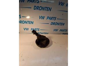 Used Gear stick cover Volkswagen Transporter T5 2.0 TDI DRF Price € 18,15 Inclusive VAT offered by VW Parts Dronten