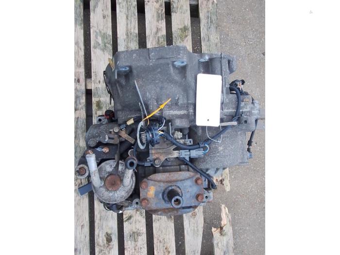 Gearbox from a Seat Arosa (6H1) 1.4 MPi 1999