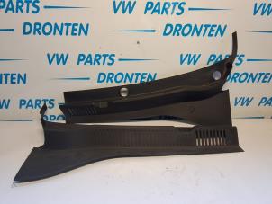 Used Cowl top grille Volkswagen Up! (121) 1.0 12V 60 Price € 20,00 Margin scheme offered by VW Parts Dronten