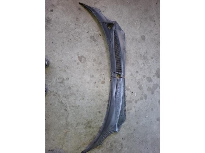 Używane Parawan Alfa Romeo Spider (916) 2.0 16V Twin Spark Cena € 45,00 Procedura marży oferowane przez VW Parts Dronten