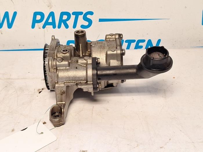 Gebrauchte Ölpumpe Volkswagen Caddy IV 2.0 TDI 102 Preis € 108,90 Mit Mehrwertsteuer angeboten von VW Parts Dronten
