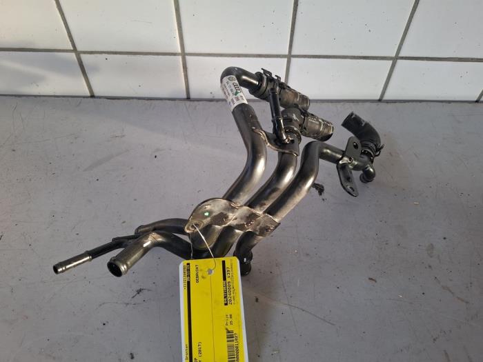 Begagnade Vattenrör Volkswagen Caddy IV 2.0 TDI 102 Pris € 30,25 Inklusive moms erbjuds av VW Parts Dronten