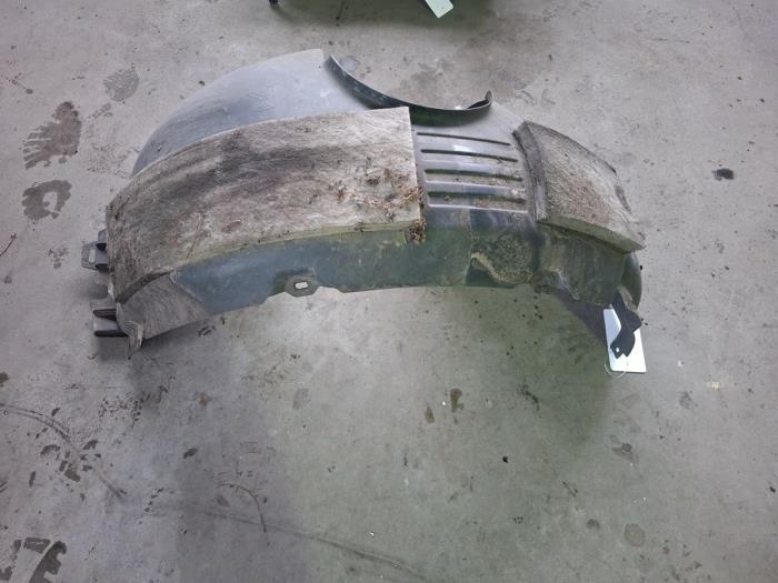 Używane Nadkole Volkswagen Golf VII Variant (AUVV) 1.2 TSI BlueMotion 16V Cena € 25,00 Procedura marży oferowane przez VW Parts Dronten