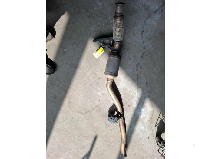 Used Front pipe + catalyst Volkswagen Caddy IV 2.0 TDI 75 Price € 242,00 Inclusive VAT offered by VW Parts Dronten