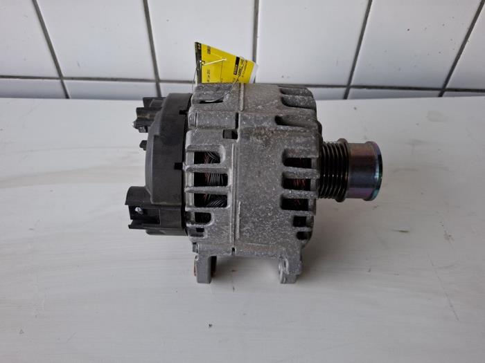 Begagnade Dynamo Volkswagen Golf Sportsvan (AUVS) 1.5 TSI Evo BlueMotion 16V Pris € 50,00 Marginaltabell erbjuds av VW Parts Dronten