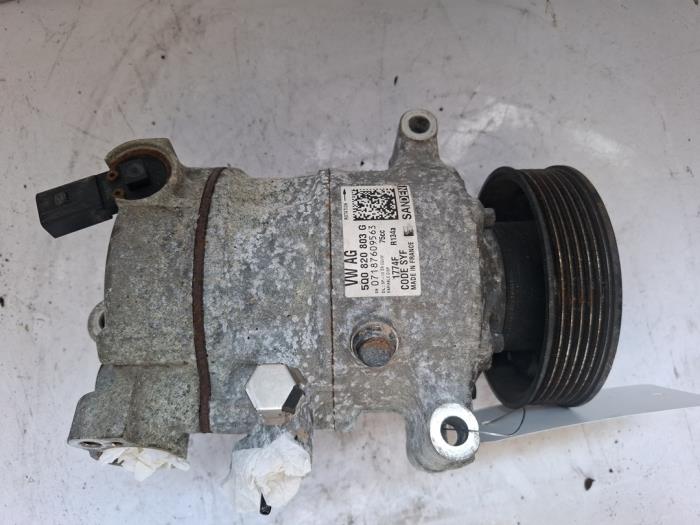 Usagé Compresseur de clim Volkswagen Caddy IV 2.0 TDI 102 Prix € 100,00 Règlement à la marge proposé par VW Parts Dronten