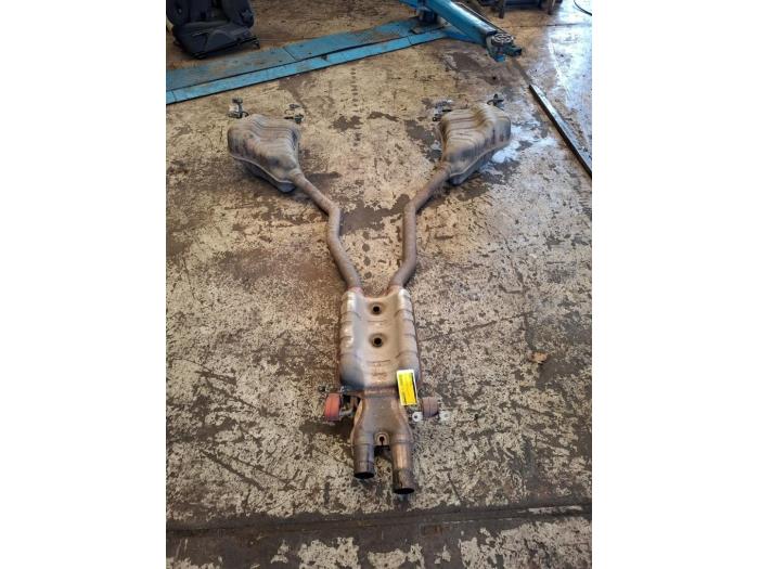 Gebrauchte Auspuff Enddämpfer Volkswagen Phaeton (3D) 6.0 W12 48V 4Motion Preis € 250,00 Margenregelung angeboten von VW Parts Dronten