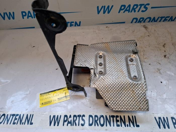 Gebrauchte Wärmetauscher Volkswagen Golf VII (AUA) 1.4 GTE 16V Preis € 150,00 Margenregelung angeboten von VW Parts Dronten